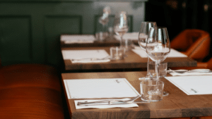 Les tendances et les défis de la transformation numérique dans le secteur de l’hôtellerie et restauration