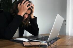 bugs e-commerce TESTS AUTOMATISÉS + E-COMMERCE : L'ÉQUATION GAGNANTE ?
