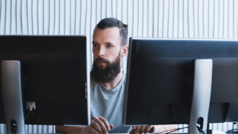 Fiche métier Ingénieur QA : présentation et recrutement