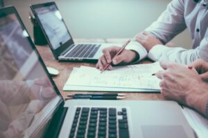 QUELLES SONT LES NOUVELLES PRATIQUES D’ACHATS EN LIGNE B2B ? (ÉTUDE FEVAD)