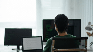 test-automatisés-test-manuel Passer des tests manuels à l'automatisation : Guide pour une QA performante