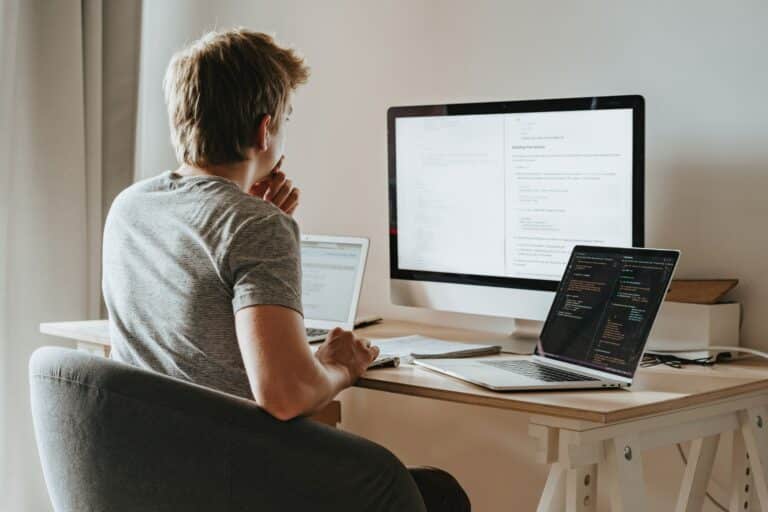 PETITE INTRODUCTION À L’UNIVERS DU TEST (ET DE LA QUALITÉ)